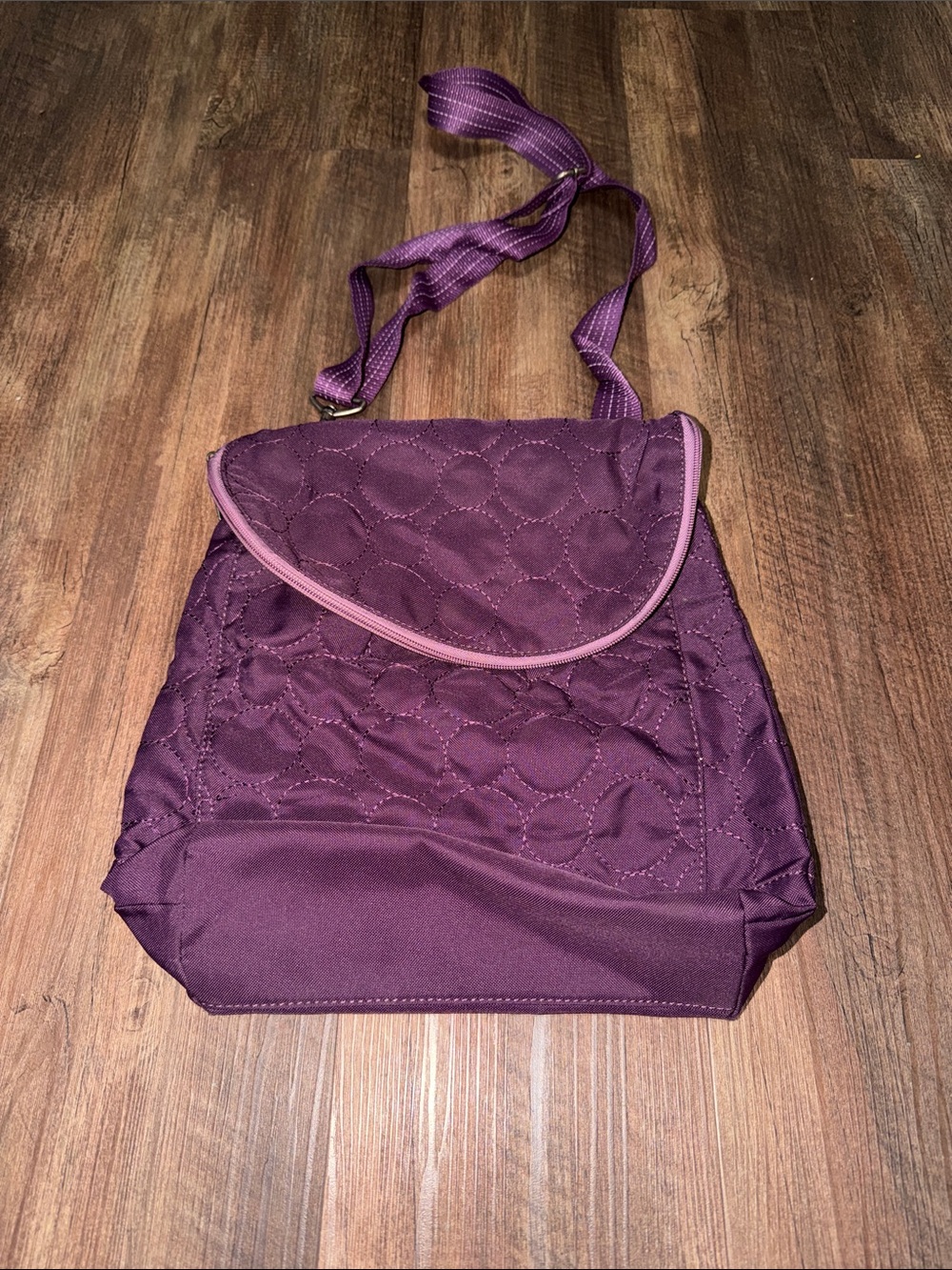 Thirty One Vary You Backpack Crossbody Purse purple